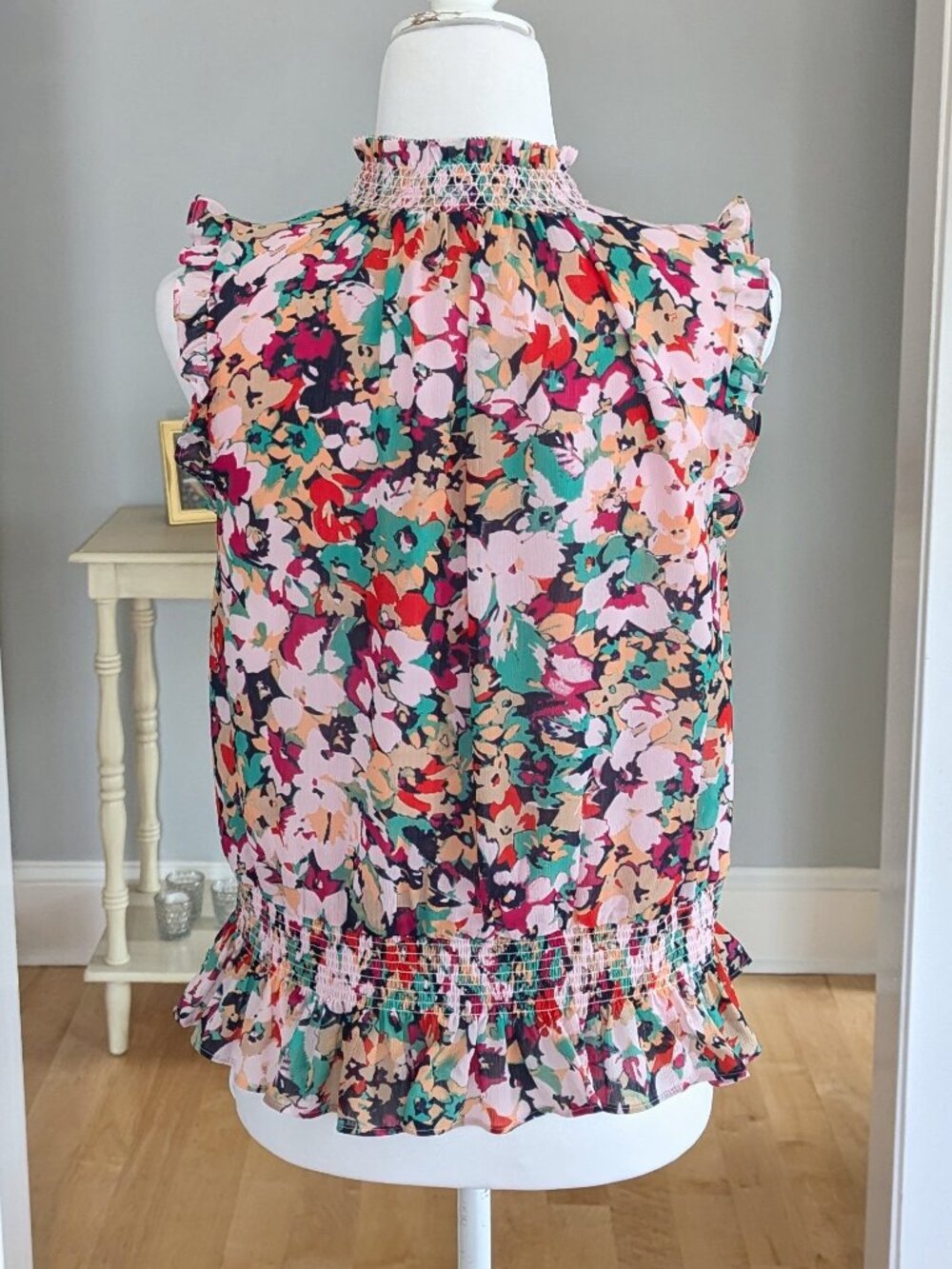 J. Crew Women's Sleeveless Mock Neck Smocked Top Size 6 Floral - Picture 6 of 12